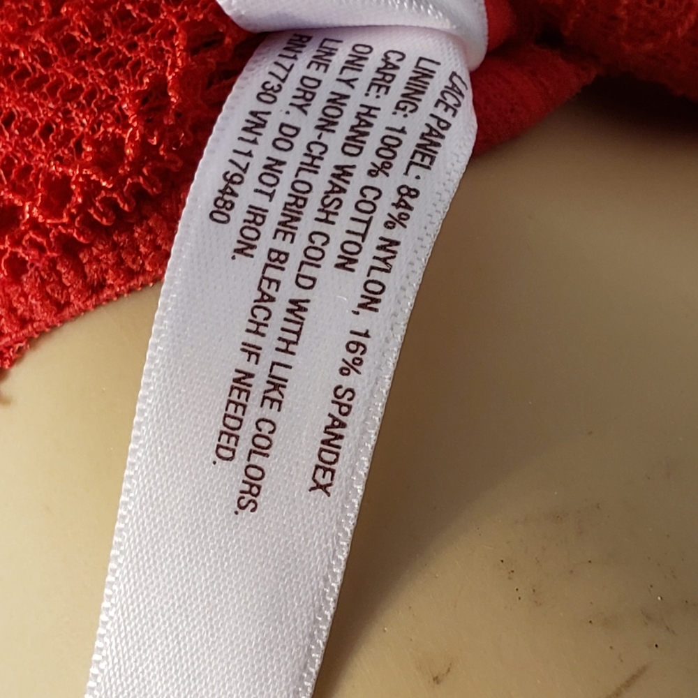 Red Lace Racerback Bralette - Picture 7 of 7